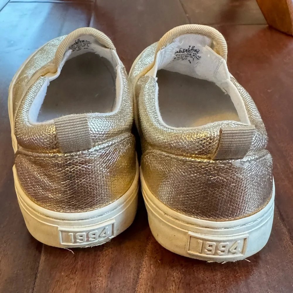 Old Navy | Gold Metallic Slip On Sneaker | 12